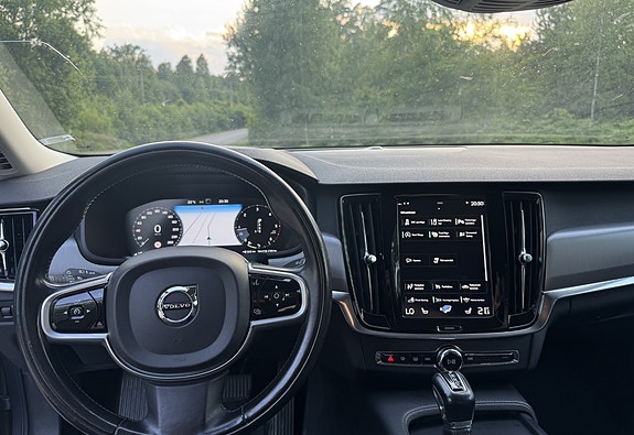 Volvo V90 6 of 6