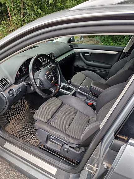 Audi A4 5 of 5