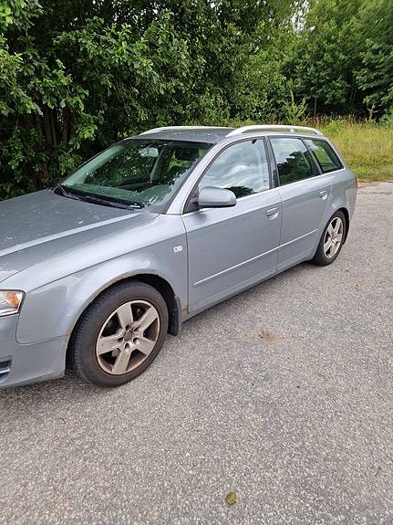 Audi A4 3 of 5