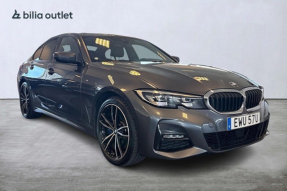 BMW 330e 8 of 24