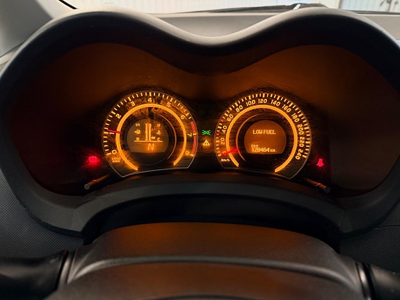 Toyota Auris 13 of 16