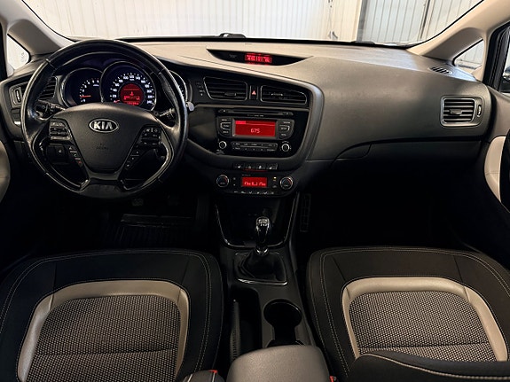 Kia Ceed 9 of 18