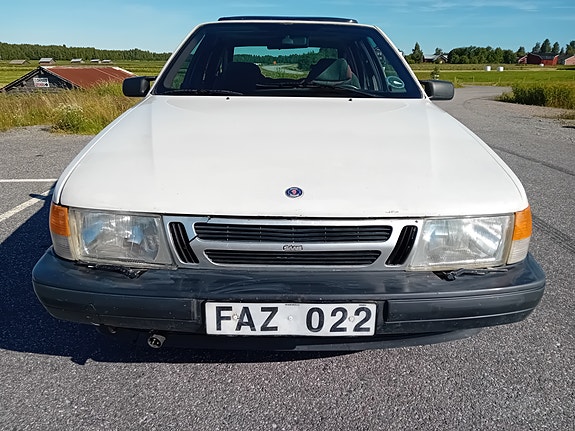Saab 9000 4 of 5
