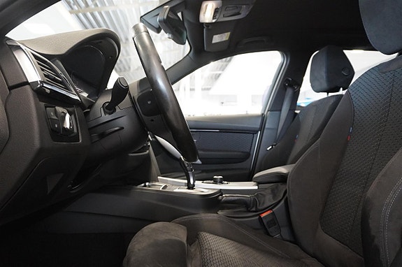 BMW 320d 7 of 19