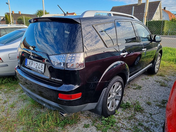 Mitsubishi Outlander 3 of 30