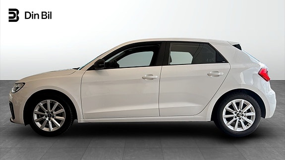 Audi A1 2 of 5
