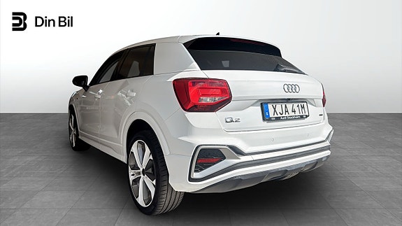 Audi Q2 3 of 5
