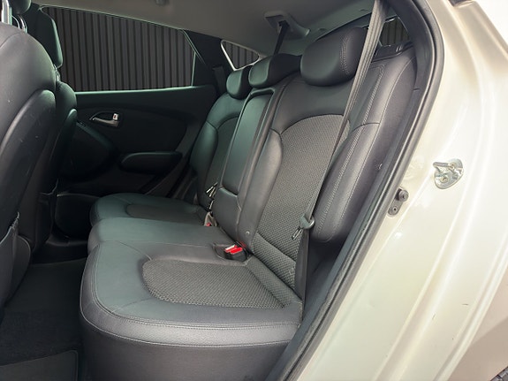 Hyundai ix35 14 of 24