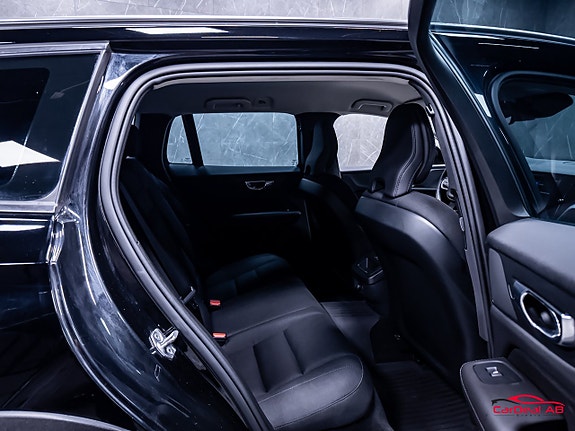 Volvo V60 Cross Country 16 of 29