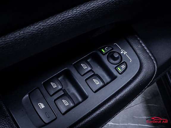 Volvo V60 Cross Country 29 of 29