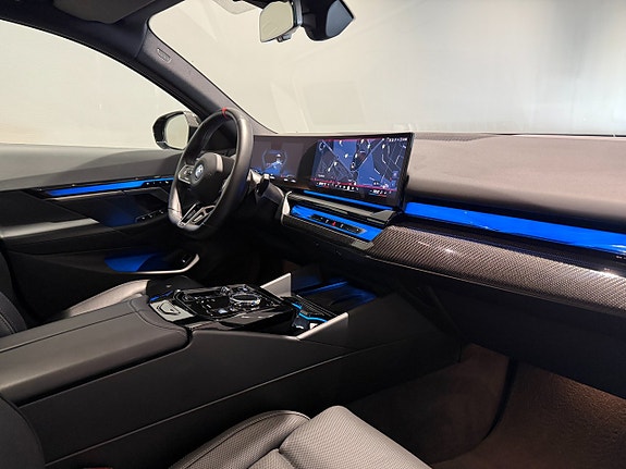 BMW i5 9 of 20