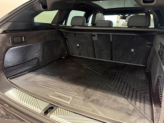 BMW i5 6 of 20