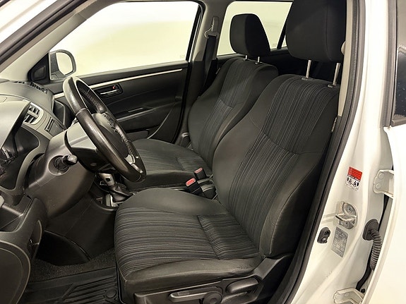 Suzuki Swift 8 of 9