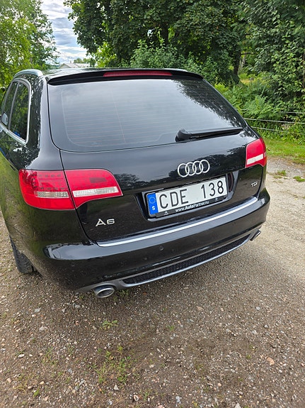 Audi A6 9 of 12