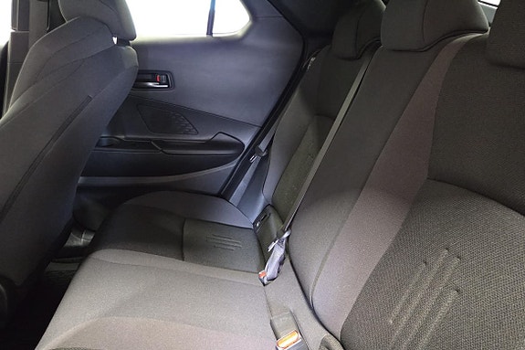 Toyota C-HR 19 of 20