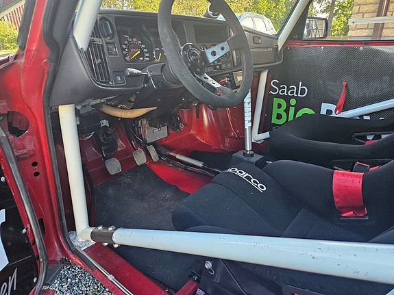 Saab 900 4 of 5