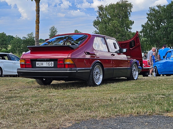 Saab 900 3 of 5
