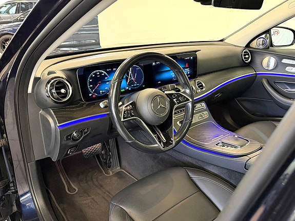 Mercedes-Benz E450 7 of 25