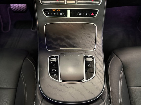 Mercedes-Benz E450 24 of 25