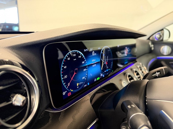 Mercedes-Benz E450 19 of 25