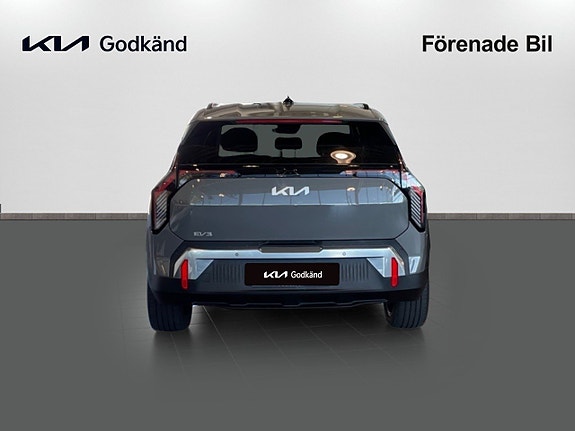 Kia EV3 6 of 17