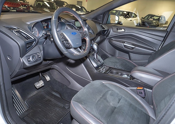 Ford Kuga 4 of 5