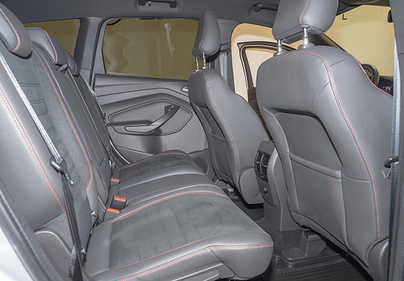 Ford Kuga 3 of 5