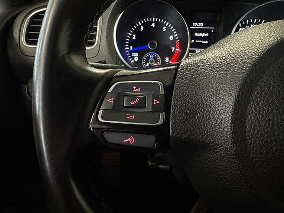 Volkswagen Golf VI 14 of 28