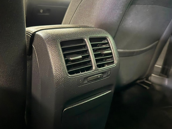 Volkswagen Golf VI 25 of 28