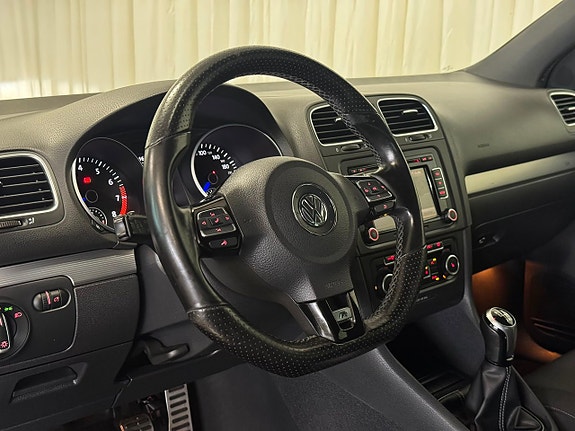 Volkswagen Golf VI 12 of 28