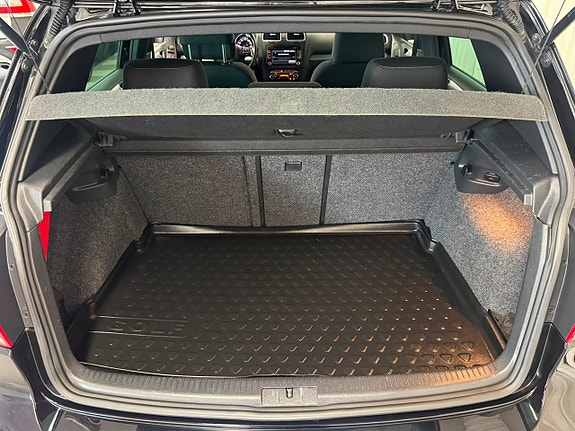 Volkswagen Golf VI 26 of 28