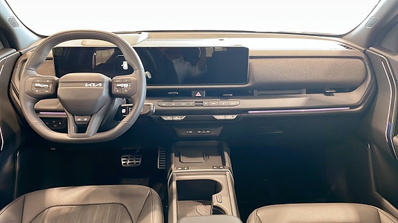 Kia Seltos 7 of 12
