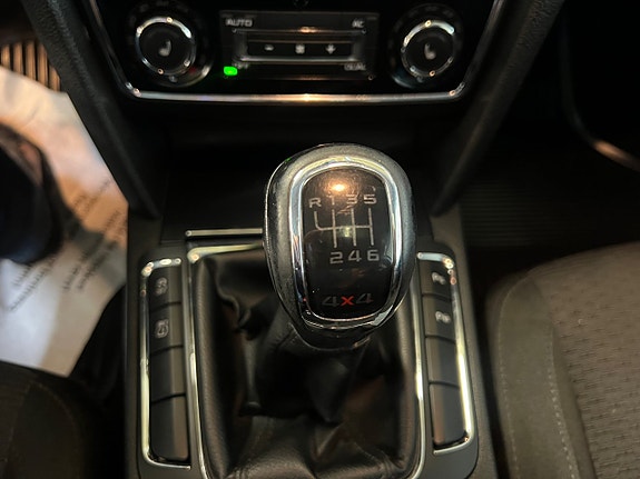 Skoda Superb 18 of 19