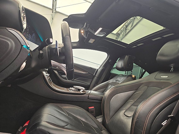 Mercedes-Benz CLS53 17 of 23
