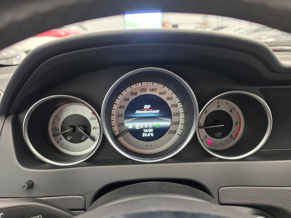 Mercedes-Benz CLA180 d 22 of 22
