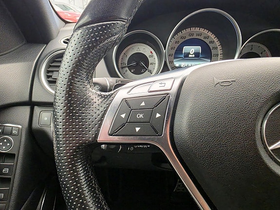 Mercedes-Benz CLA180 d 20 of 22