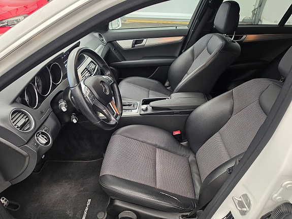 Mercedes-Benz CLA180 d 19 of 22