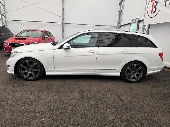 Mercedes-Benz CLA180 d 9 of 22