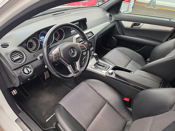 Mercedes-Benz CLA180 d 18 of 22