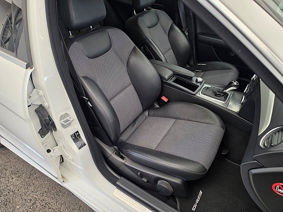 Mercedes-Benz CLA180 d 12 of 22