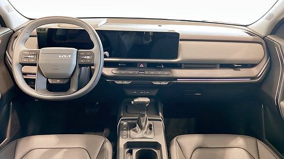 Kia Seltos 7 of 12