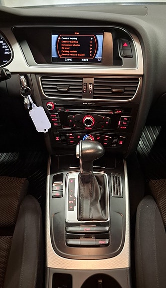 Audi A4 allroad 24 of 24