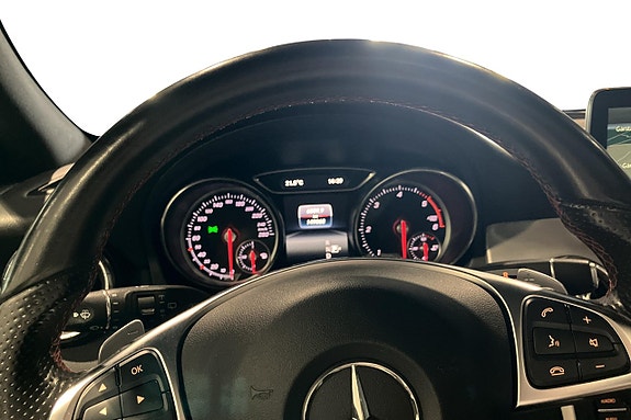 Mercedes-Benz CLA220 d 6 of 17