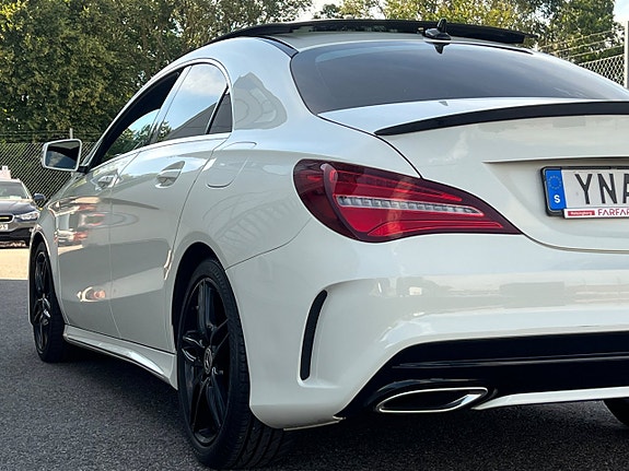 Mercedes-Benz CLA200 24 of 25