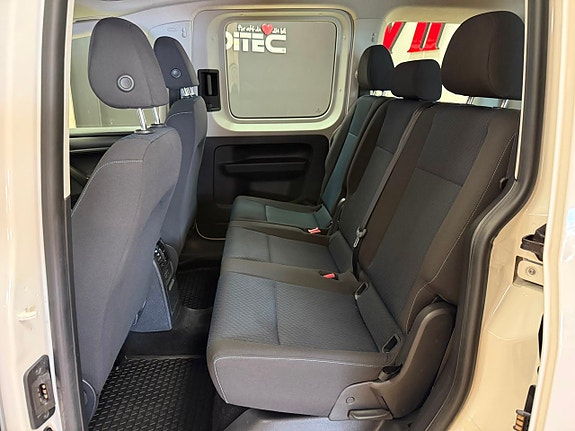 Volkswagen Caddy 16 of 23