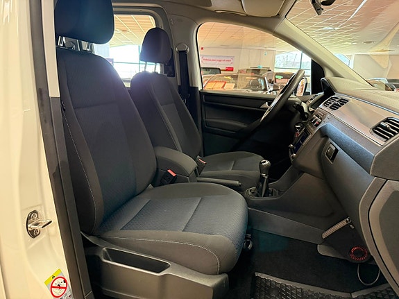 Volkswagen Caddy 19 of 23