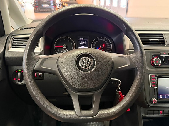 Volkswagen Caddy 20 of 23