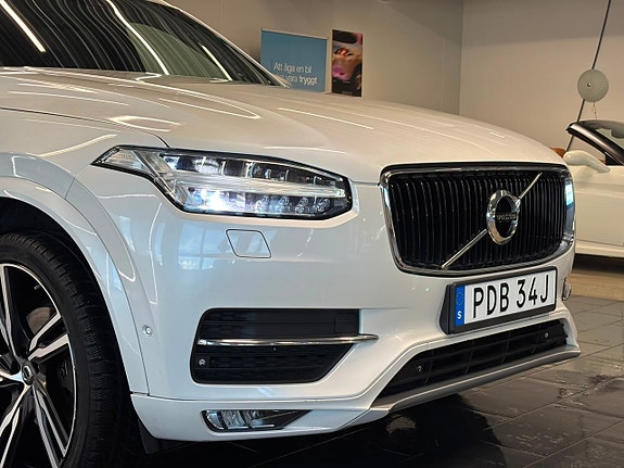 Volvo XC90 5 of 30
