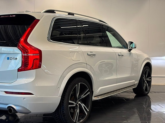 Volvo XC90 9 of 30