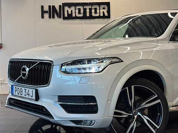 Volvo XC90 2 of 30
